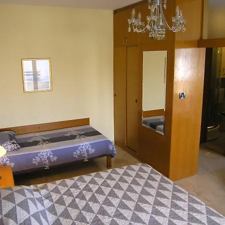 Oribella Apartment *
